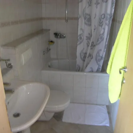 With A Parking Space Smokvica Krmpotska, Novi Vinodolski - 14906 *